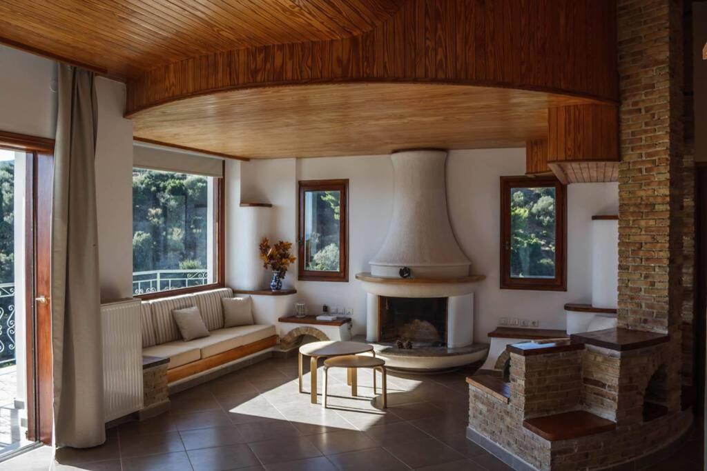 Four Seasons Relaxing Villa アクラタ エクステリア 写真