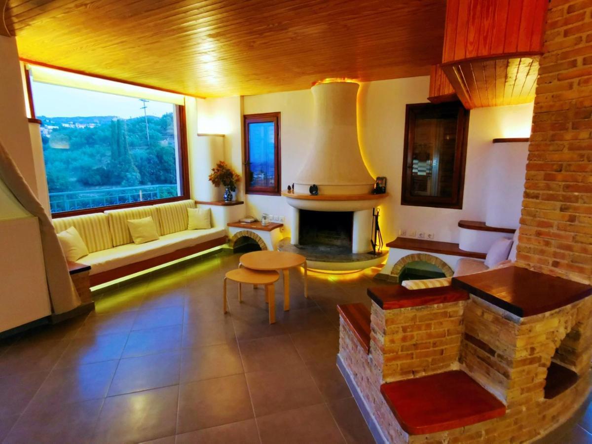 Four Seasons Relaxing Villa アクラタ エクステリア 写真